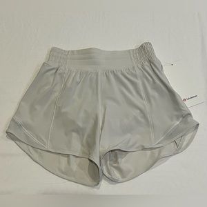 Lululemon Hotty Hot HR Short 4” Lined